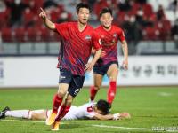 九游娱乐网址-包含韩职亚冠资格争夺战：光州FC主场能否掀翻金泉尚武的词条