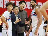 九游娱乐官网-上赛季场均1.4分1.7板媒体人俞长栋新赛季将签约宁波男篮的简单介绍