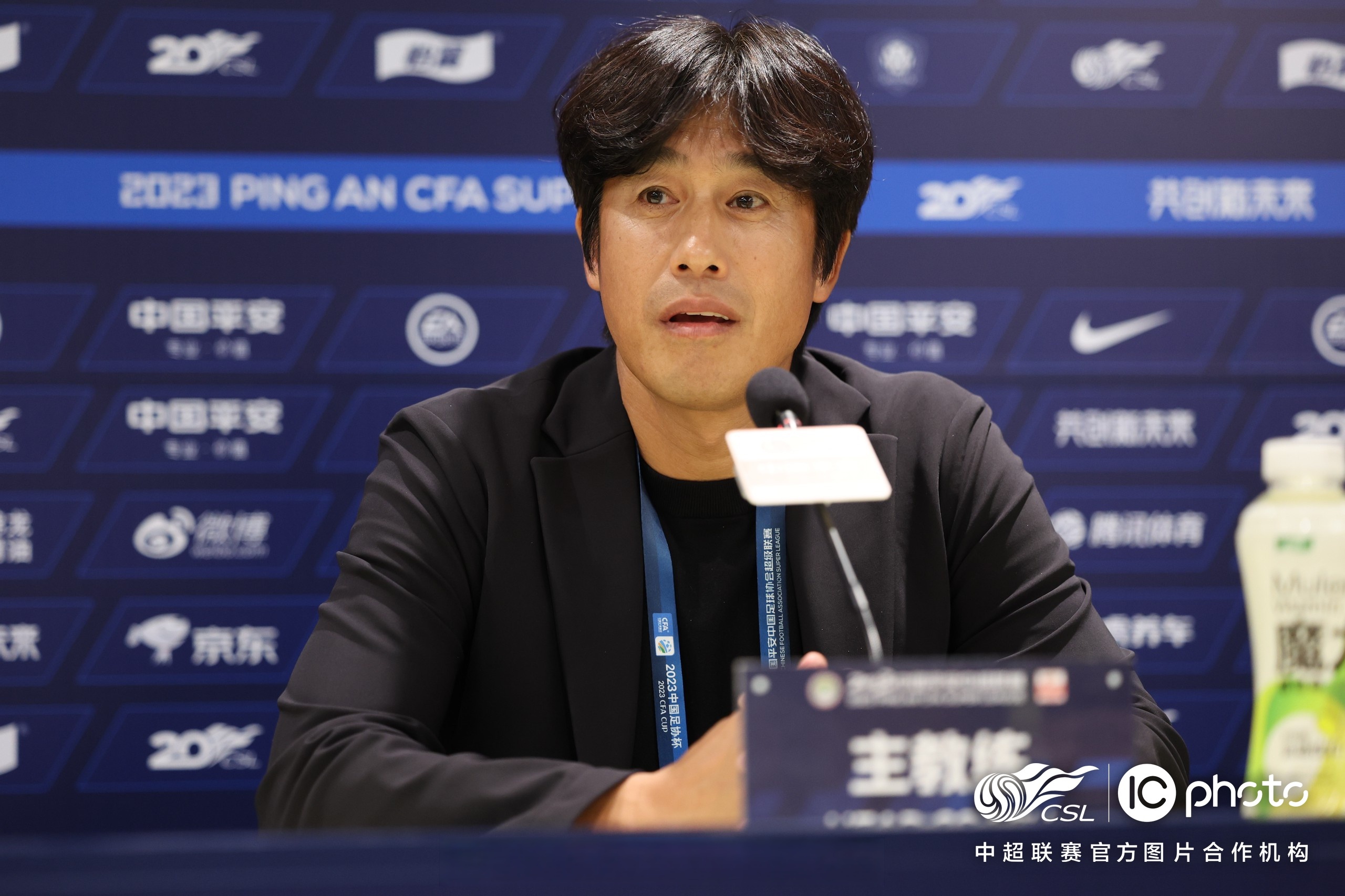 成都蓉城回应发布会事件：高度重视正与徐正源及其团队沟通