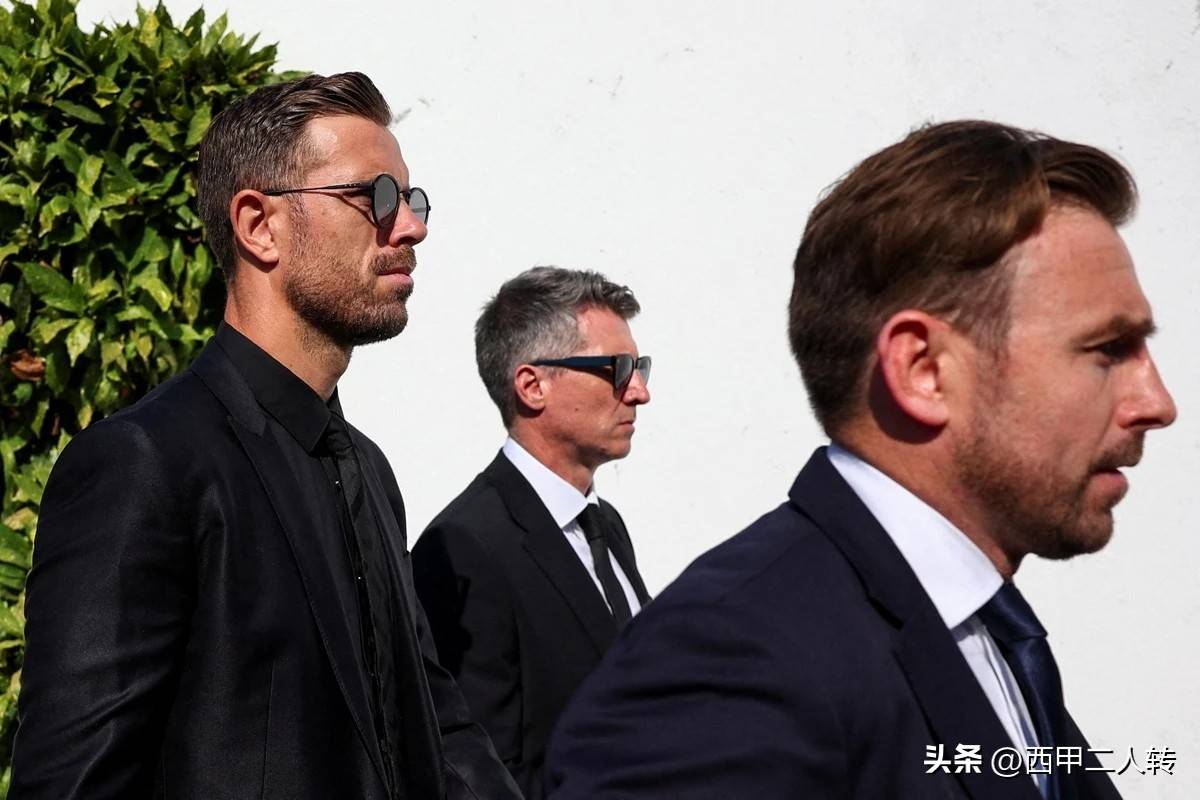 C罗缺席若塔葬礼惹争议！姐姐：他担心抢走焦点引发混乱的简单介绍